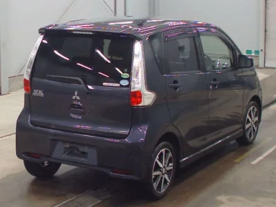Mitsubishi ek Custom