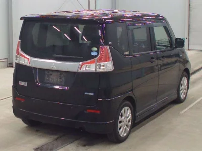 Mitsubishi Delica D:2