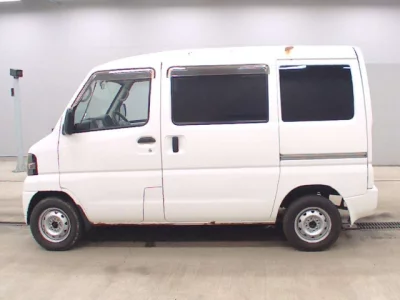Mitsubishi Minicab Van