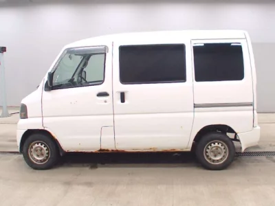 Mitsubishi Minicab Van