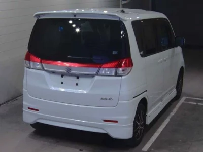 Suzuki Solio