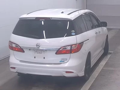 Nissan Lafesta