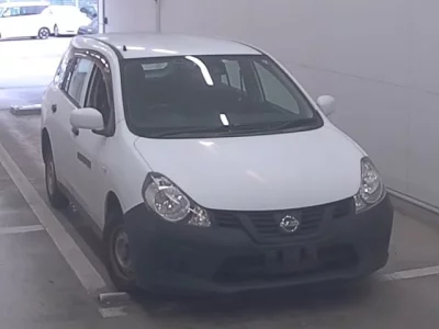Nissan AD