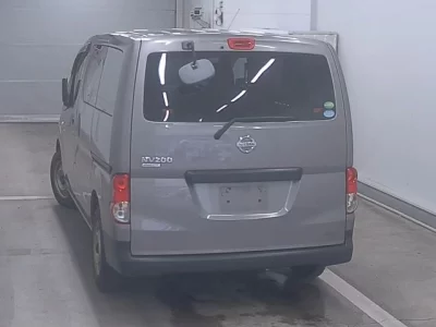 Nissan NV200