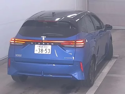 Nissan Aura