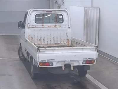 Nissan CLIPPER TRUCK