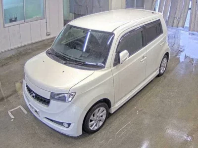 Toyota bB