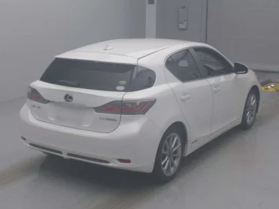 Lexus CT200h