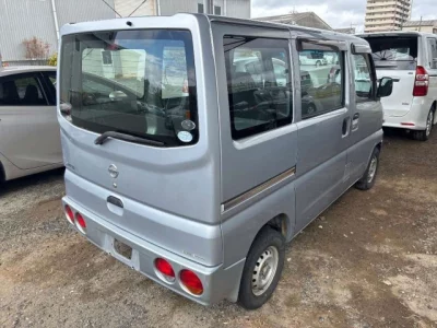 Nissan CLIPPER VAN