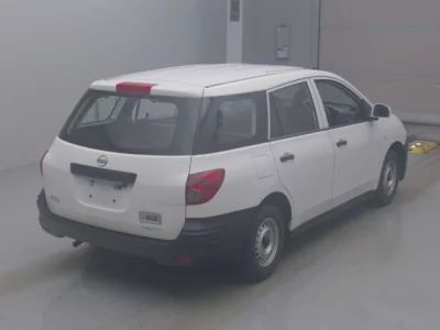 Nissan AD