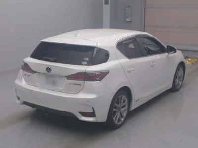 Lexus CT200h