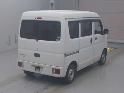 Mitsubishi Minicab Van