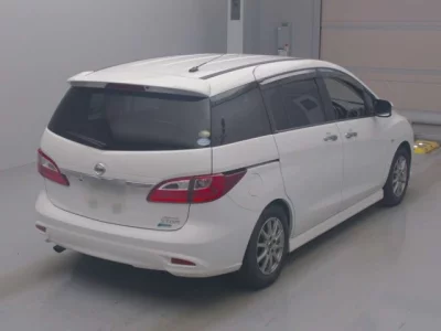Nissan Lafesta
