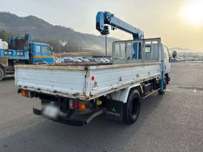 Mitsubishi Fuso Canter