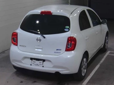 Nissan March