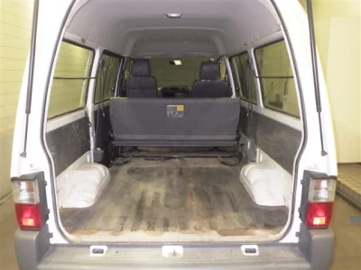 Nissan Vanette