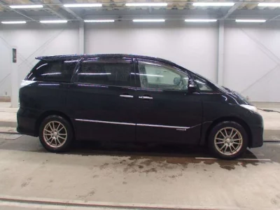 Toyota ESTIMA HYBRID