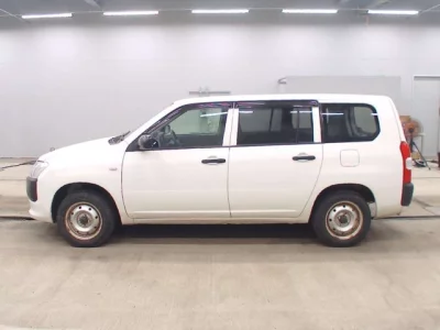 Toyota Succeed