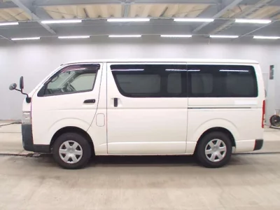 Toyota RegiusAce