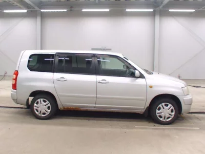Toyota Succeed