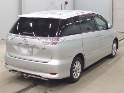 Toyota ESTIMA HYBRID