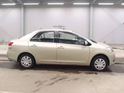 Toyota BELTA