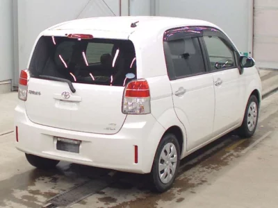 Toyota Spade