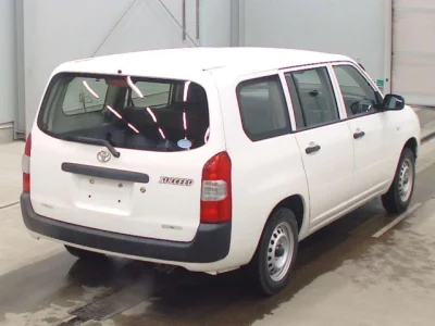 Toyota Succeed