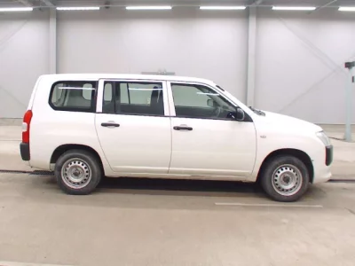 Toyota Succeed
