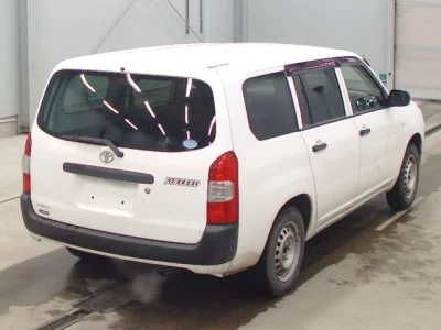 Toyota Succeed