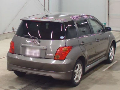 Toyota Ist