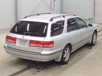 Toyota Mark II Wagon Qualis