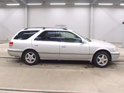 Toyota Mark II Wagon Qualis