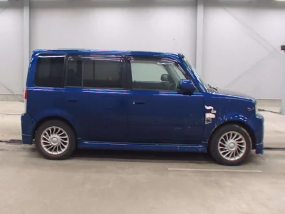 Toyota bB