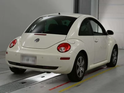 Volkswagen New Beetle