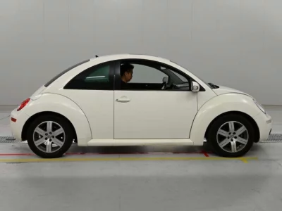 Volkswagen New Beetle