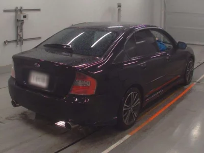 Subaru LEGACY B4