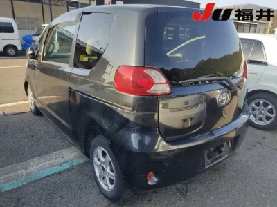 Toyota PORTE