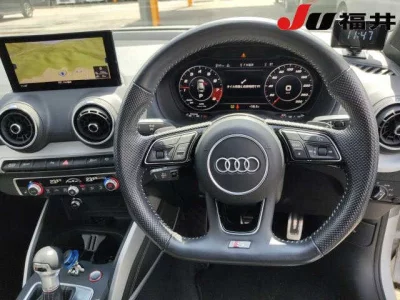 Audi SQ2