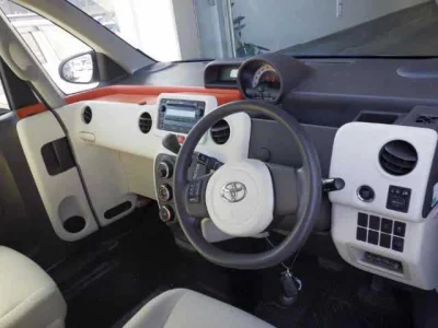 Toyota PORTE