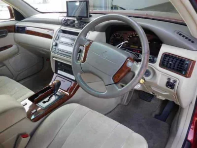 Toyota Crown Estate
