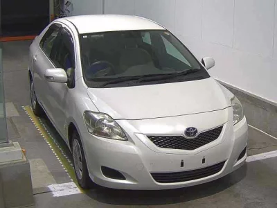 Toyota BELTA