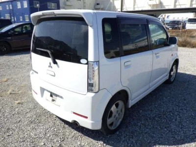 Mitsubishi eK Sport