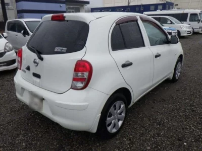 Nissan March