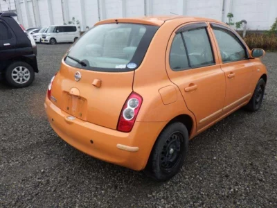 Nissan March