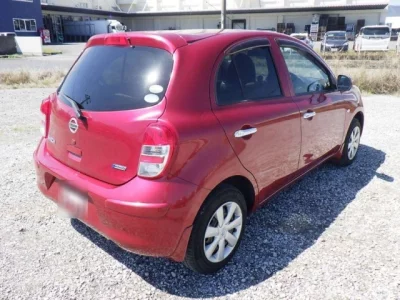 Nissan March