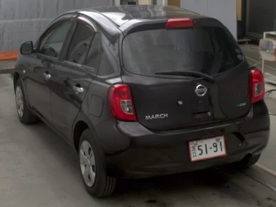 Nissan March