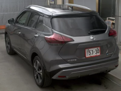 Nissan KICKS