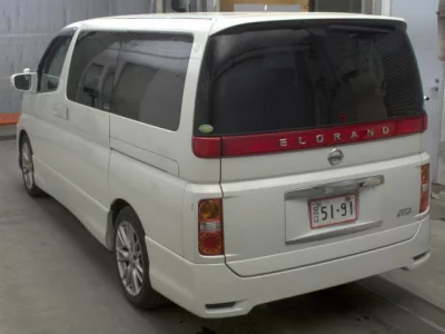 Nissan Elgrand