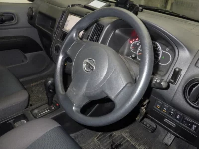 Nissan AD
